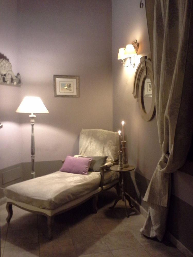 Residenza Teodorico Re B&B Viterbo Kültér fotó